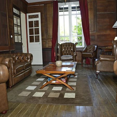 Bed and Breakfast La Maison De La Marine Канкаль Экстерьер фото