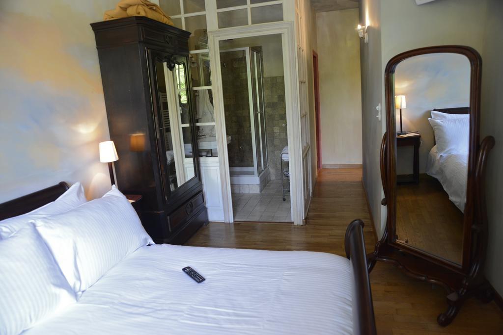 Bed and Breakfast La Maison De La Marine Канкаль Экстерьер фото